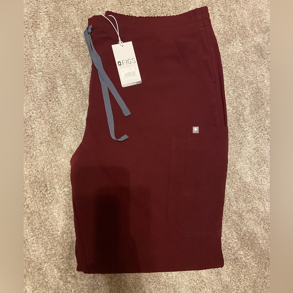 NEW Figs Yola Skinny Scrub Pants